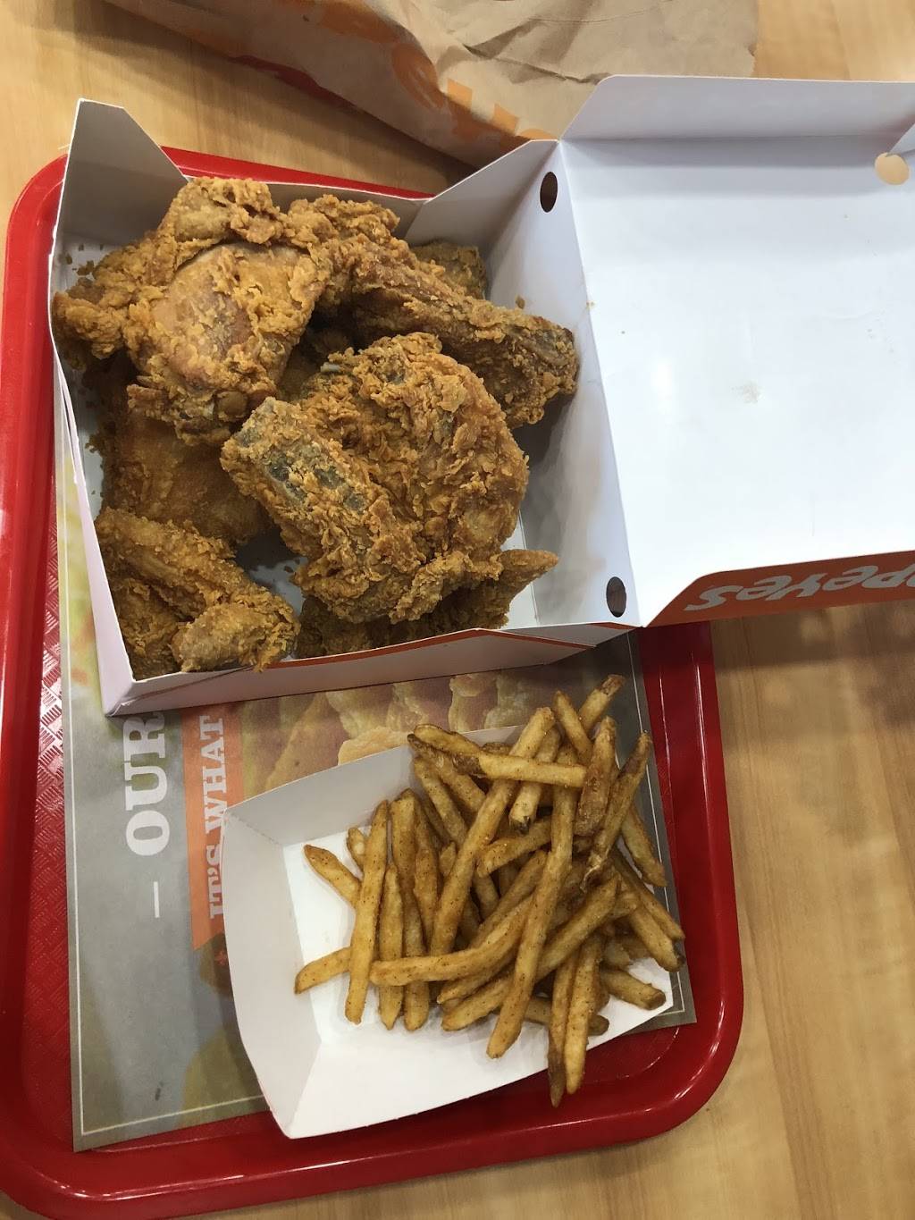 POPEYES CHICKEN BRAMALEA CITY CENTRE | restaurant | 50 Peel Centre Dr, Brampton, ON L6T 3R5, Canada | 9057938406 OR +1 905-793-8406