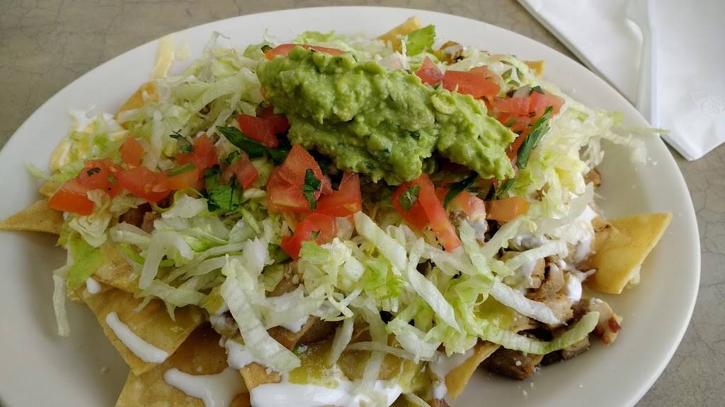 Nachos Mexican Grill | restaurant | 1016 Mainstreet, Hopkins, MN 55343, USA | 9529359200 OR +1 952-935-9200