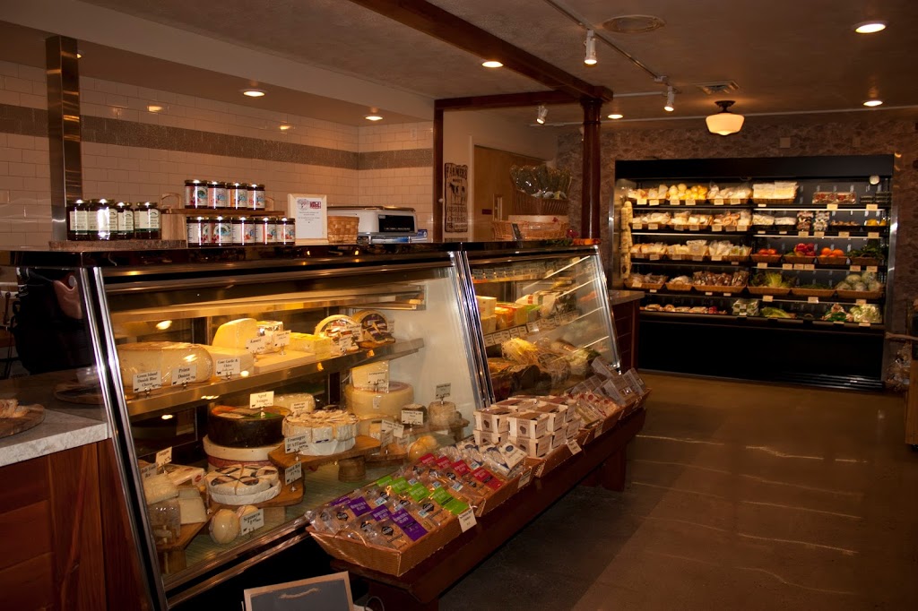 Lancasters Specialty Market | restaurant | 2 E 28th Division Hwy #10, Lititz, PA 17543, USA | 7175688686 OR +1 717-568-8686