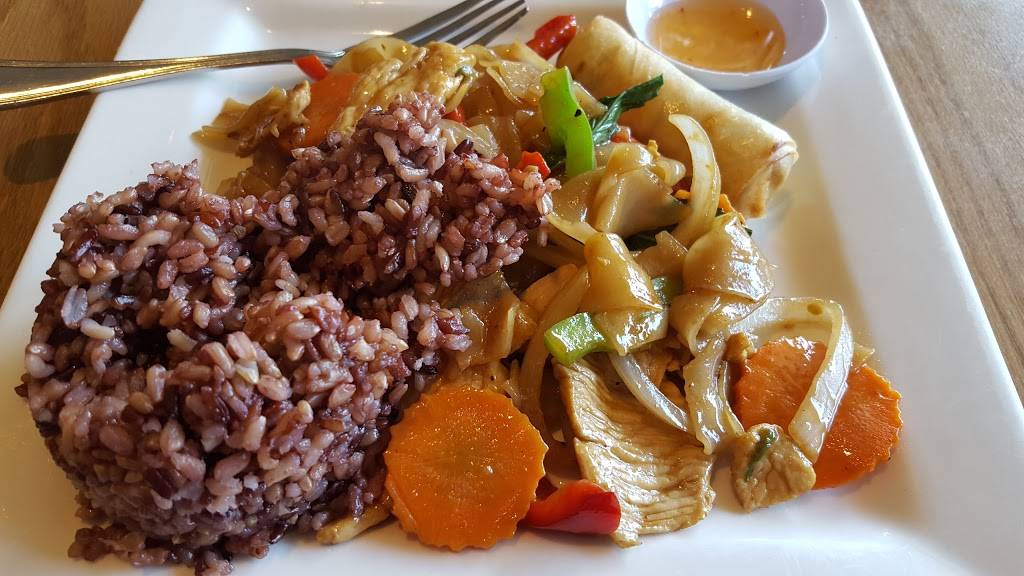 Yum Thai Bistro | restaurant | 1888 CA-1, Redondo Beach, CA 90277, USA | 3103161188 OR +1 310-316-1188