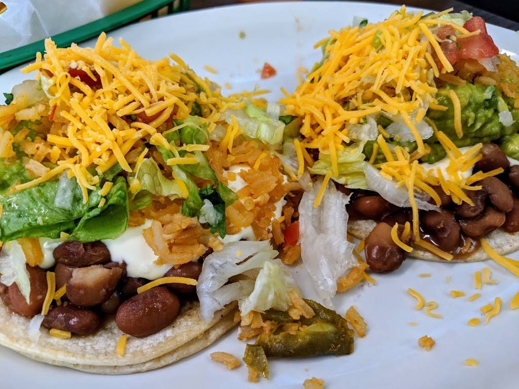 El Palmar Restaurant & Market | restaurant | 757 Lincoln Ave, San Rafael, CA 94901, USA | 4154624497 OR +1 415-462-4497