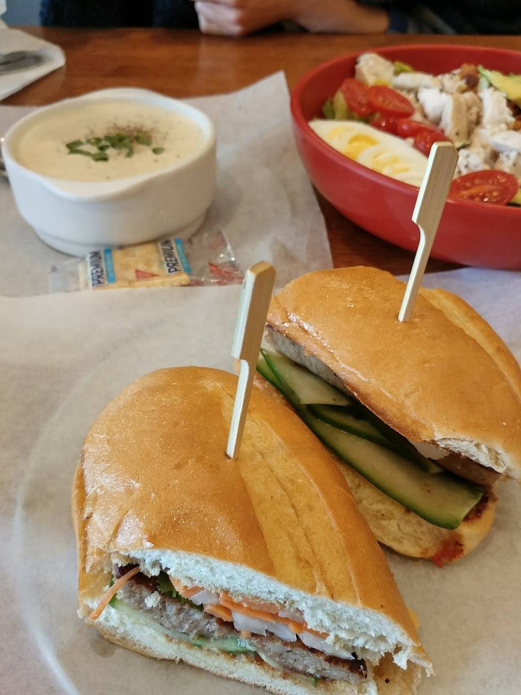 Eastport Kitchen | restaurant | 923 Chesapeake Ave, Annapolis, MD 21403, USA | 4109900000 OR +1 410-990-0000