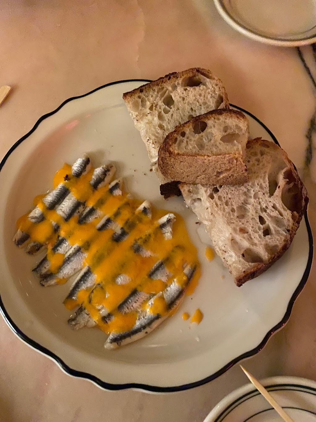 El Pingüino | restaurant | 25 Greenpoint Ave, Brooklyn, NY 11222, USA | 3474639509 OR +1 347-463-9509