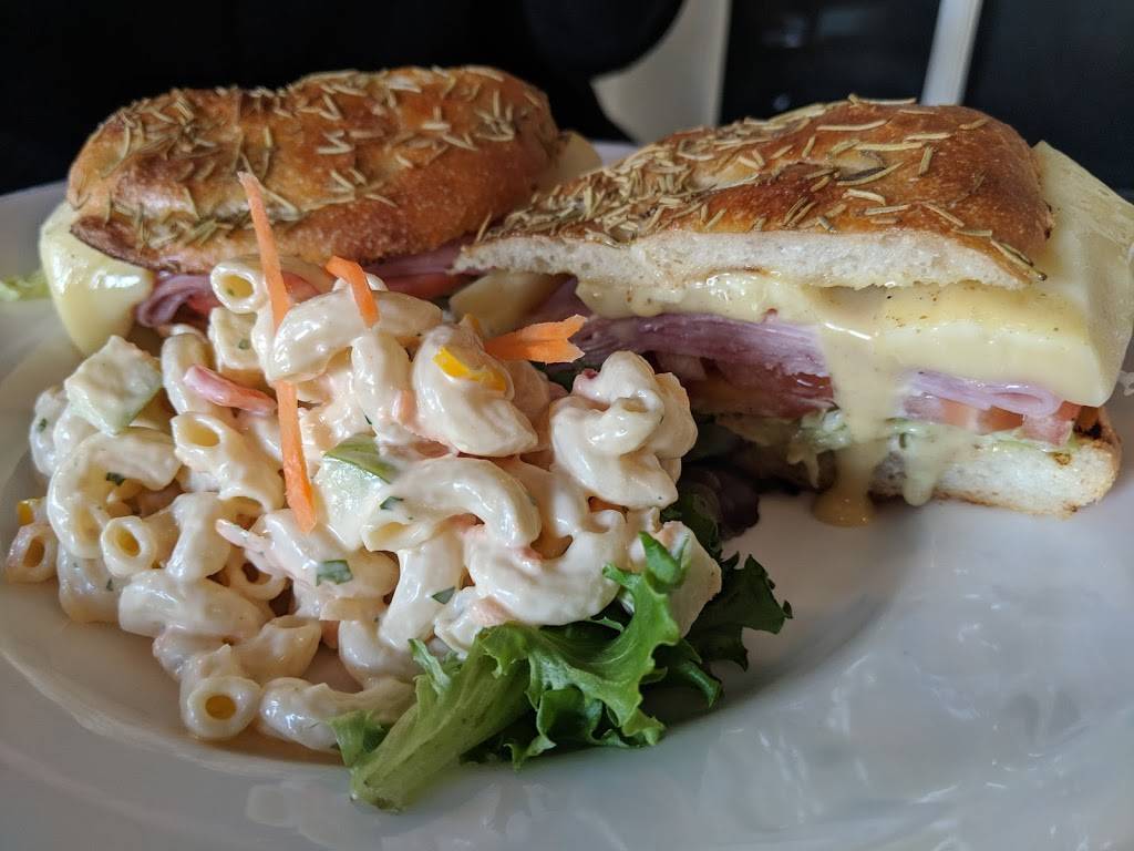 Raven & the Peach | restaurant | 740 River Rd #100, Fair Haven, NJ 07704, USA | 7327474666 OR +1 732-747-4666