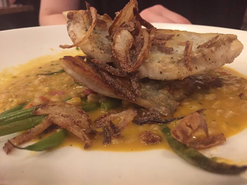 Public Fish & Oyster | restaurant | 513 W Main St, Charlottesville, VA 22903, USA | 4349955542 OR +1 434-995-5542