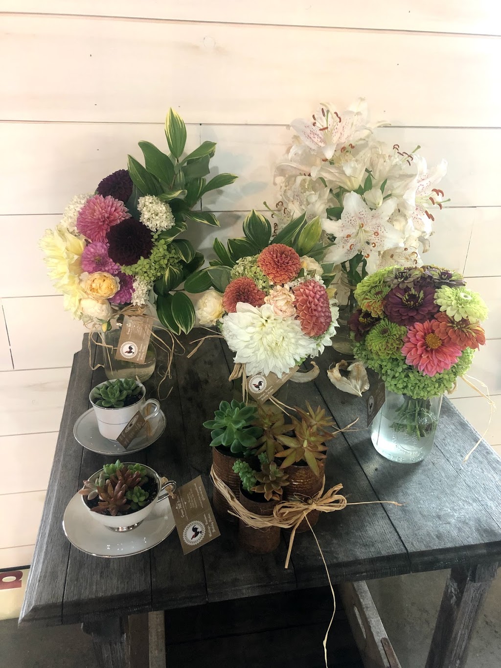 Deliteful Dairy | restaurant | 16230 Long Delite Ln, Williamsport, MD 21795, USA | 3012230032 OR +1 301-223-0032