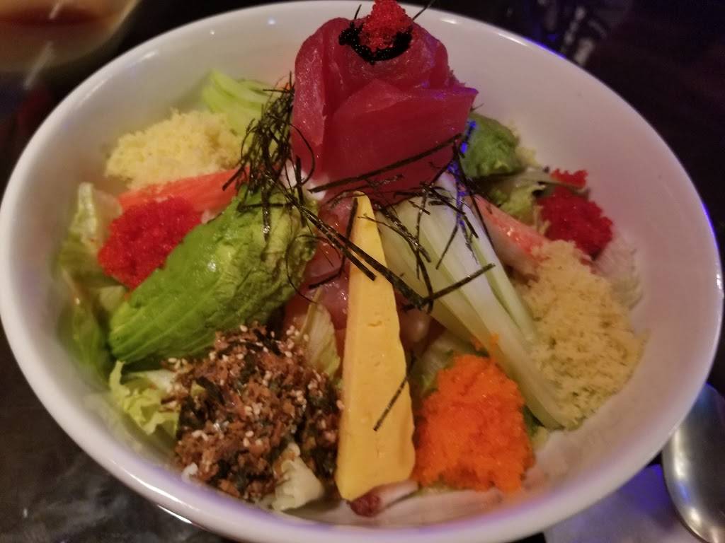 Yoshi Sushi | restaurant | 7895 Gunn Hwy, Tampa, FL 33626, USA | 8137927515 OR +1 813-792-7515