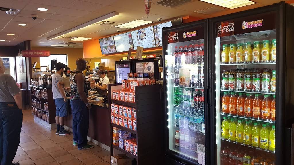 Dunkin | bakery | 38219 US-27, Davenport, FL 33837, USA | 8634225100 OR +1 863-422-5100
