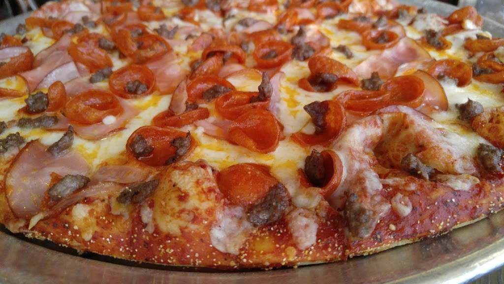Fargos Pizza | restaurant | 2910 E Platte Ave, Colorado Springs, CO 80909, USA | 7194735540 OR +1 719-473-5540