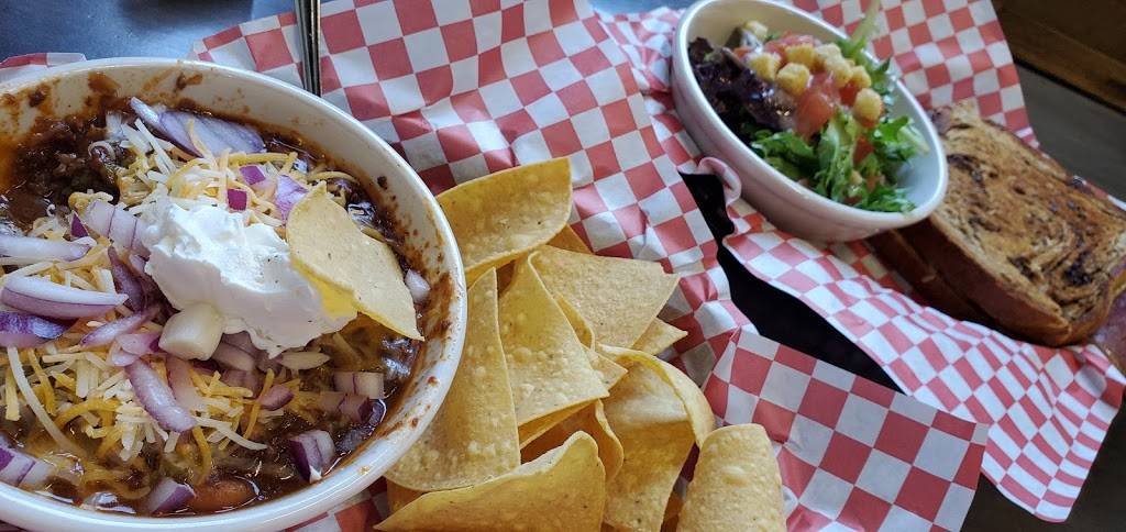 Recharge Bar & Grill | restaurant | 795 NV-439, Sparks, NV 89434, USA | 7755056774 OR +1 775-505-6774