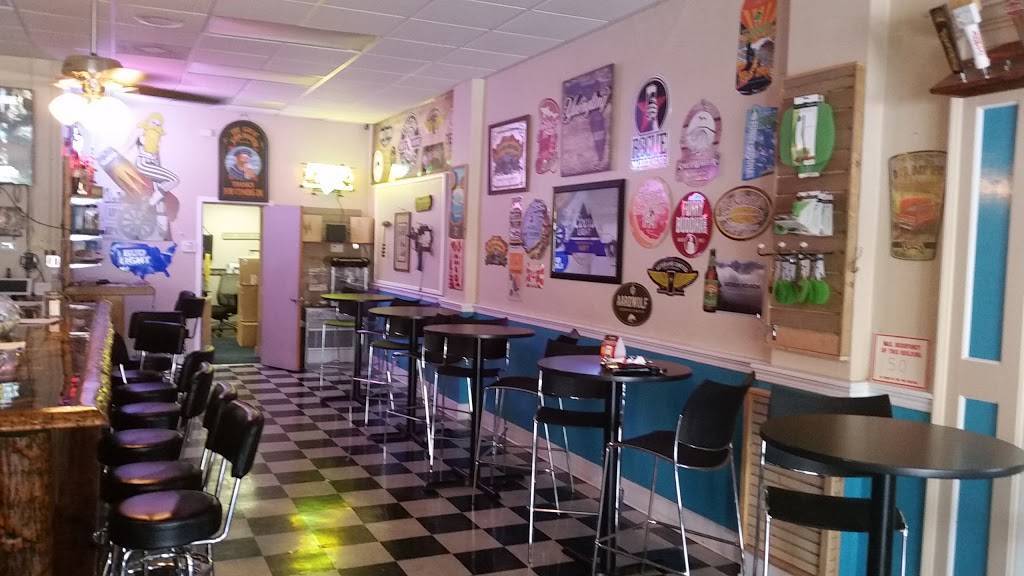 Uncork & Unwind Craft Beer and Wine Lounge | restaurant | 114 S 2nd St, Palatka, FL 32177, USA | 3863287500 OR +1 386-328-7500