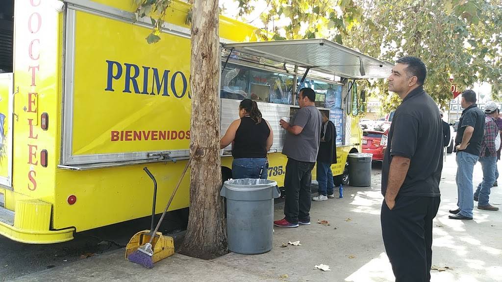 Los Primos Lonchera | restaurant | 112 N Hesperian St, Santa Ana, CA 92703, USA | 3107352269 OR +1 310-735-2269