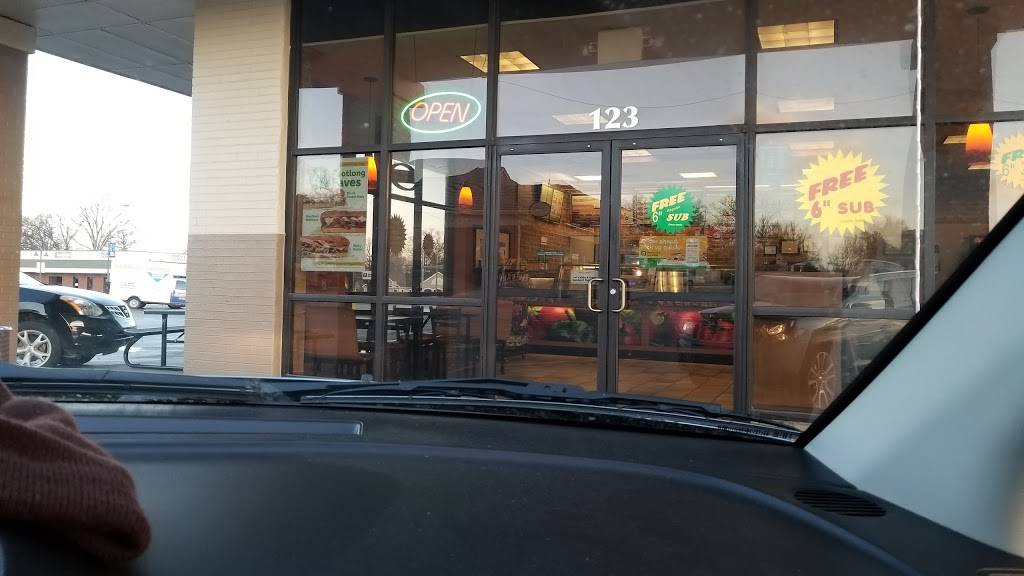 Subway | restaurant | 123 US-412, Siloam Springs, AR 72761, USA | 4795249643 OR +1 479-524-9643