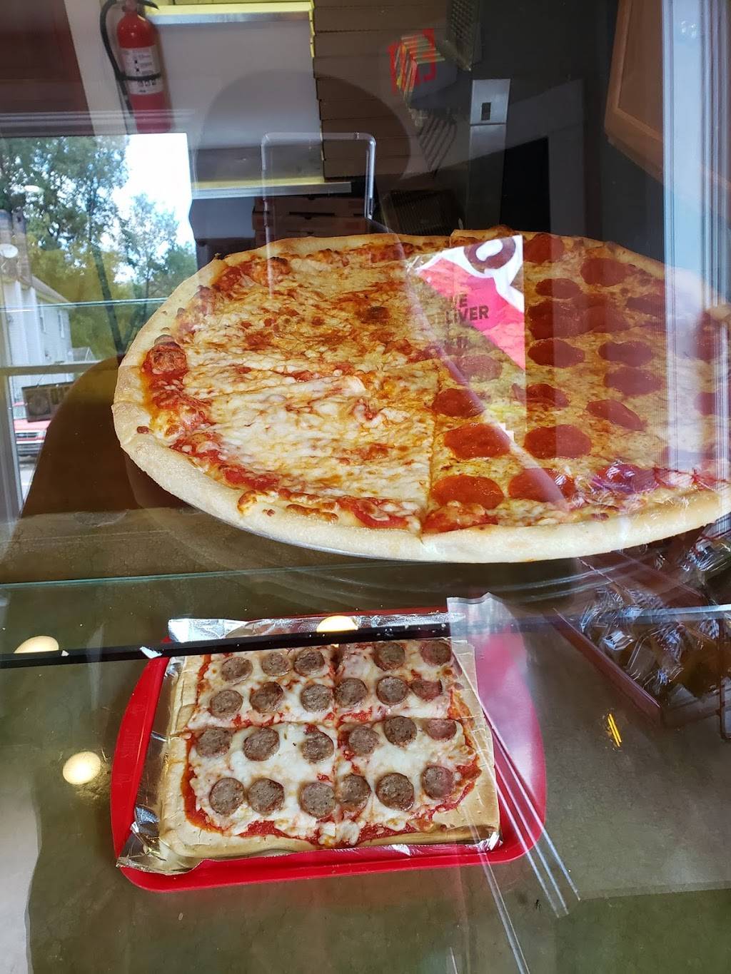 Brothers Pizza | restaurant | 105 E Main St, Dalton, PA 18414, USA | 5705630123 OR +1 570-563-0123