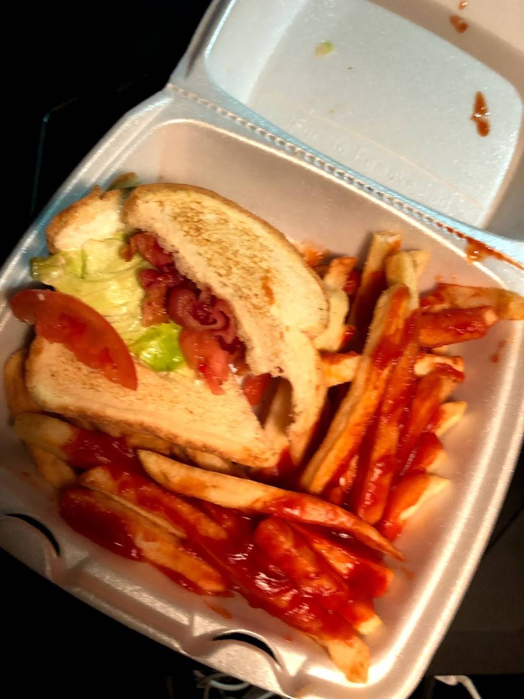 Marko’s Pizza | restaurant | 1059 Hillen St, Baltimore, MD 21202, USA | 4102447171 OR +1 410-244-7171