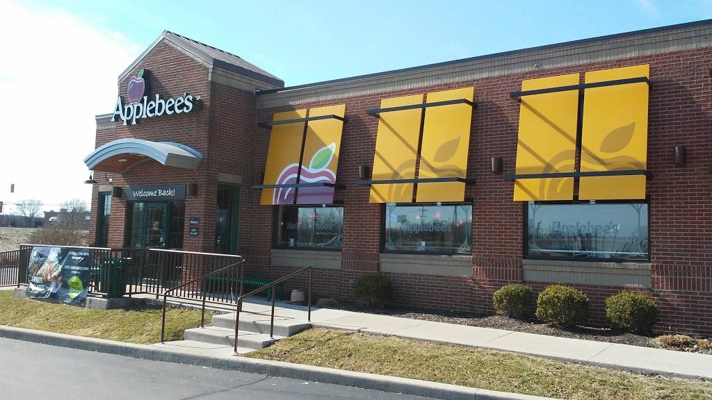 Applebees Grill + Bar | restaurant | 2621 E Center St, Warsaw, IN 46580, USA | 5742681025 OR +1 574-268-1025