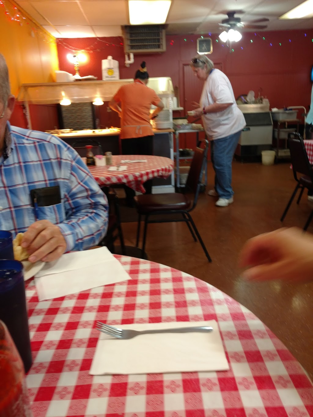 Chinese Garden | restaurant | 300-398 Main Ave, Lemmon, SD 57638, USA | 6053747705 OR +1 605-374-7705