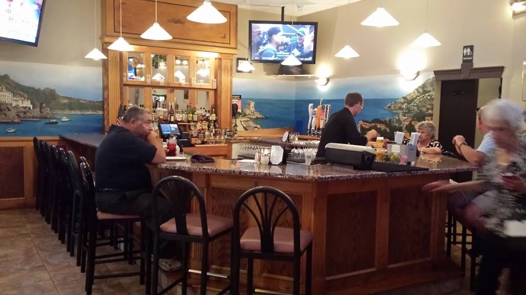 Trattoria Amalfi | restaurant | 385 S Broadway, Salem, NH 03079, USA | 6038935773 OR +1 603-893-5773