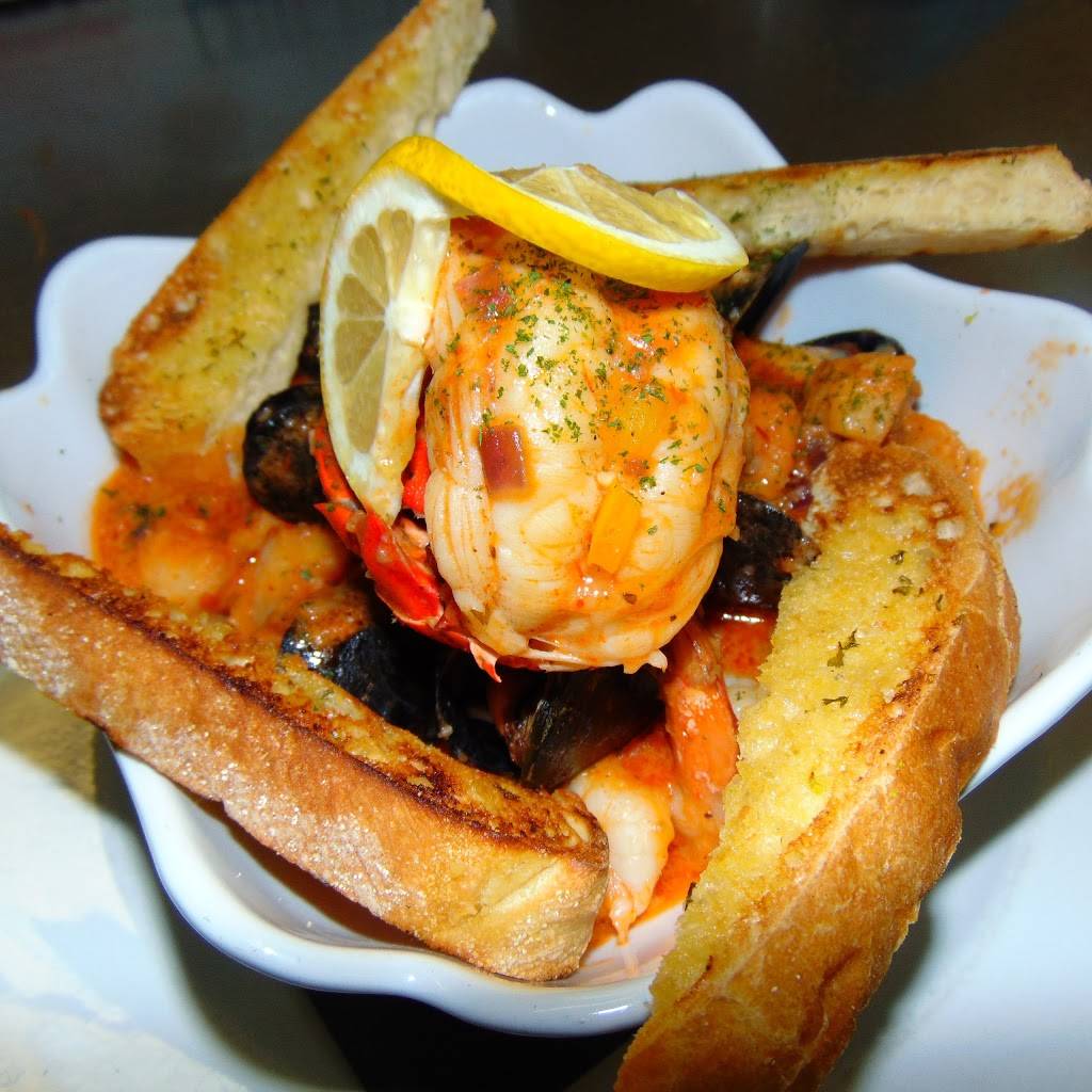 Swerve Grille | restaurant | 20126 Chagrin Blvd, Shaker Heights, OH 44122, USA | 2169916787 OR +1 216-991-6787