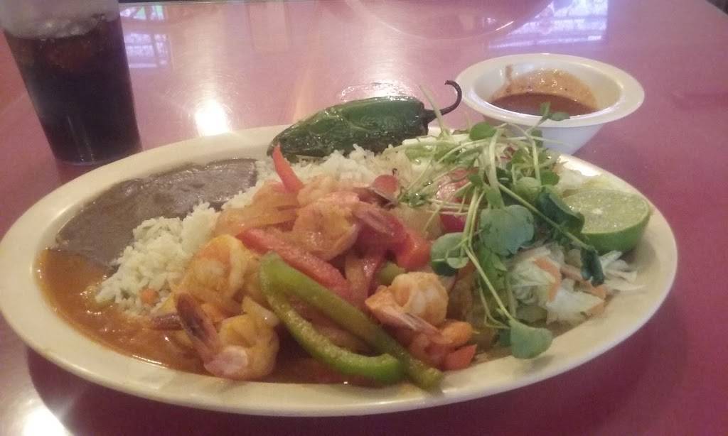 Gracielas Restaurant | restaurant | 2553 Pico Blvd, Los Angeles, CA 90006, USA | 2133834828 OR +1 213-383-4828