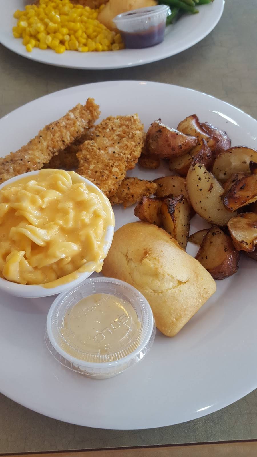 Boston Market | restaurant | 8001 N 19th Ave, Phoenix, AZ 85021, USA | 6029447000 OR +1 602-944-7000