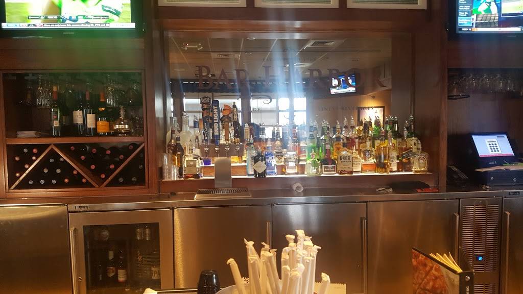 Red Lobster | restaurant | 1046 W Mercury Blvd, Hampton, VA 23666, USA | 7578386062 OR +1 757-838-6062