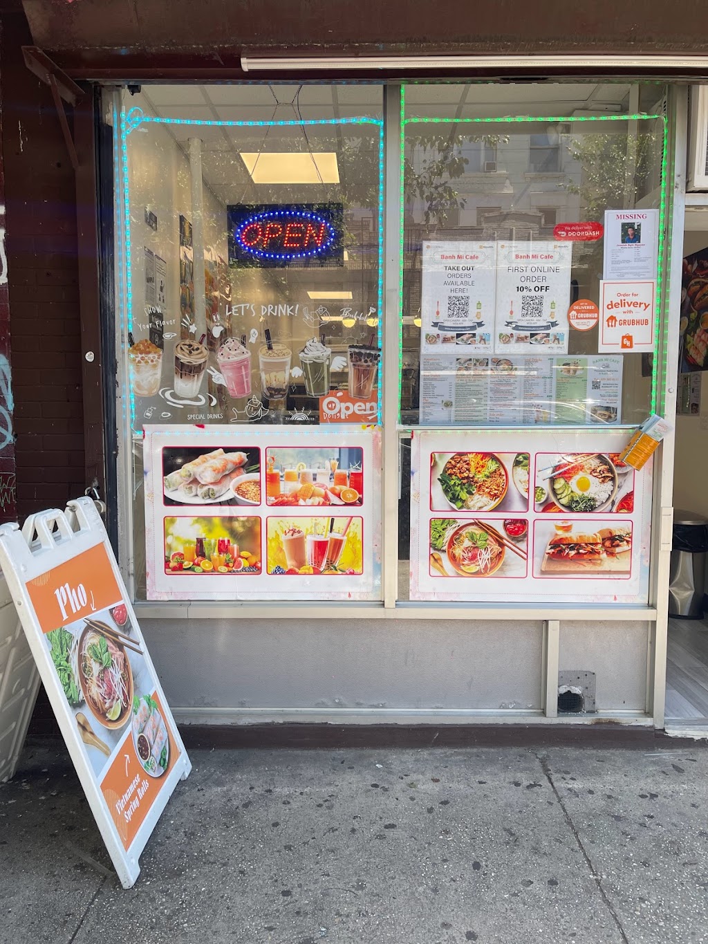 Banh Mi Cafe | cafe | 689 Nostrand Ave., Brooklyn, NY 11216, USA | 9293828111 OR +1 929-382-8111