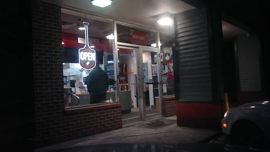 Dominos Pizza | meal delivery | 2330 Wilshire Blvd, Mound, MN 55364, USA | 9524723030 OR +1 952-472-3030