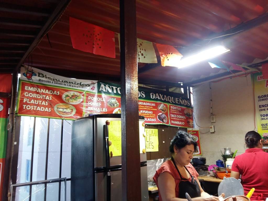 Antojitos Oaxaqueños y Mexicanos | restaurant | Circuito Arroyo  #403 Edif 1 depto 1, entre Av. del Fresno y Circuito Encinos, Fraccionamiento, Los Encinos,  ZONA DE EDIFICIOS Ensenada, B.C., Mexico | 526462906196 OR +52 646 290 6196