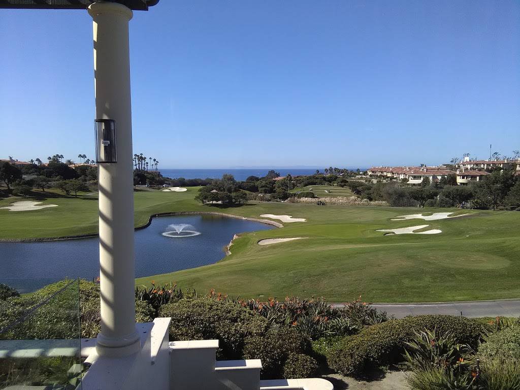 Club 19 Restaurant | restaurant | 1 Monarch Beach Resort N, Dana Point, CA 92629, USA | 9492343200 OR +1 949-234-3200