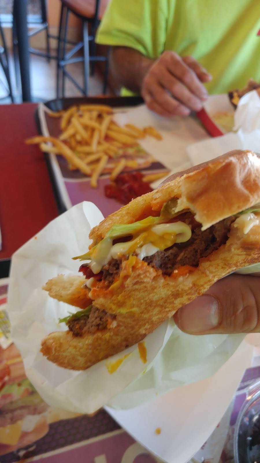 Jack in the Box | restaurant | 5615 Charlotte Pike, Nashville, TN 37209, USA | 6153539032 OR +1 615-353-9032