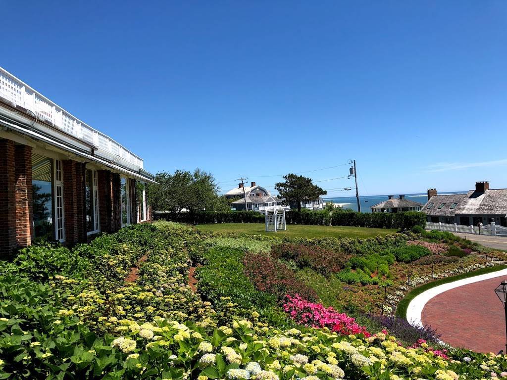 Chatham Bars Inn | restaurant | 297 Shore Rd, Chatham, MA 02633, USA | 5089450096 OR +1 508-945-0096