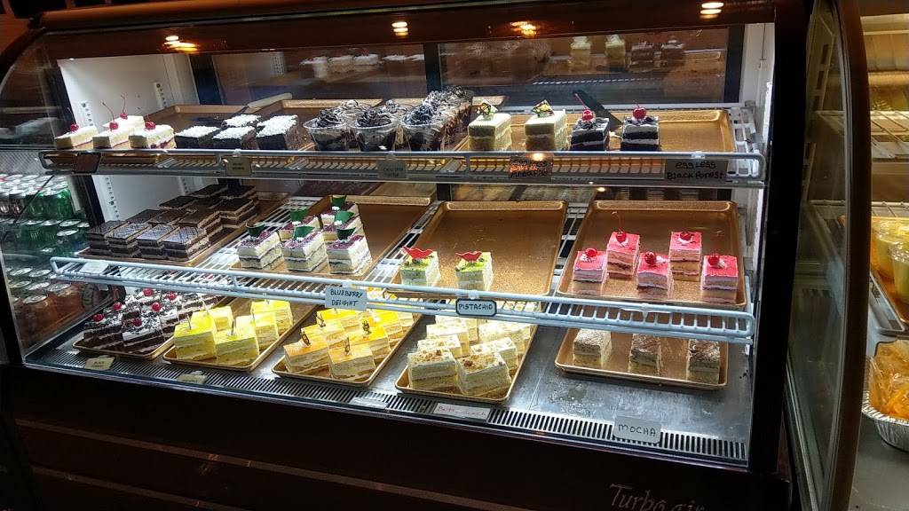 Pastries N Chaat Phoenix | bakery | 4030 E Bell Rd #101, Phoenix, AZ 85032, USA | 6026886344 OR +1 602-688-6344