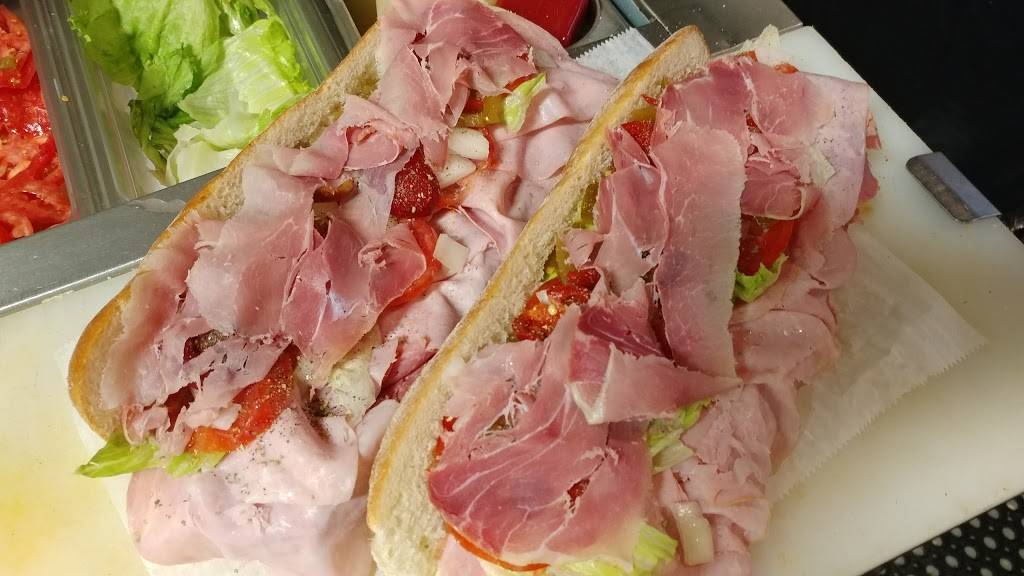 Surfwiches Steaks Hoagies & More | meal takeaway | 1537 Penman Rd, Jacksonville Beach, FL 32250, USA | 9042416996 OR +1 904-241-6996