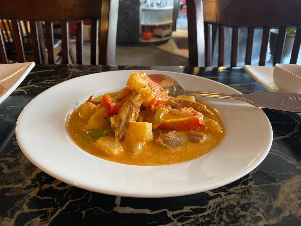 Mukilteo Thai Restaurant | restaurant | 8410 Mukilteo Speedway, Mukilteo, WA 98275, USA | 4253538388 OR +1 425-353-8388