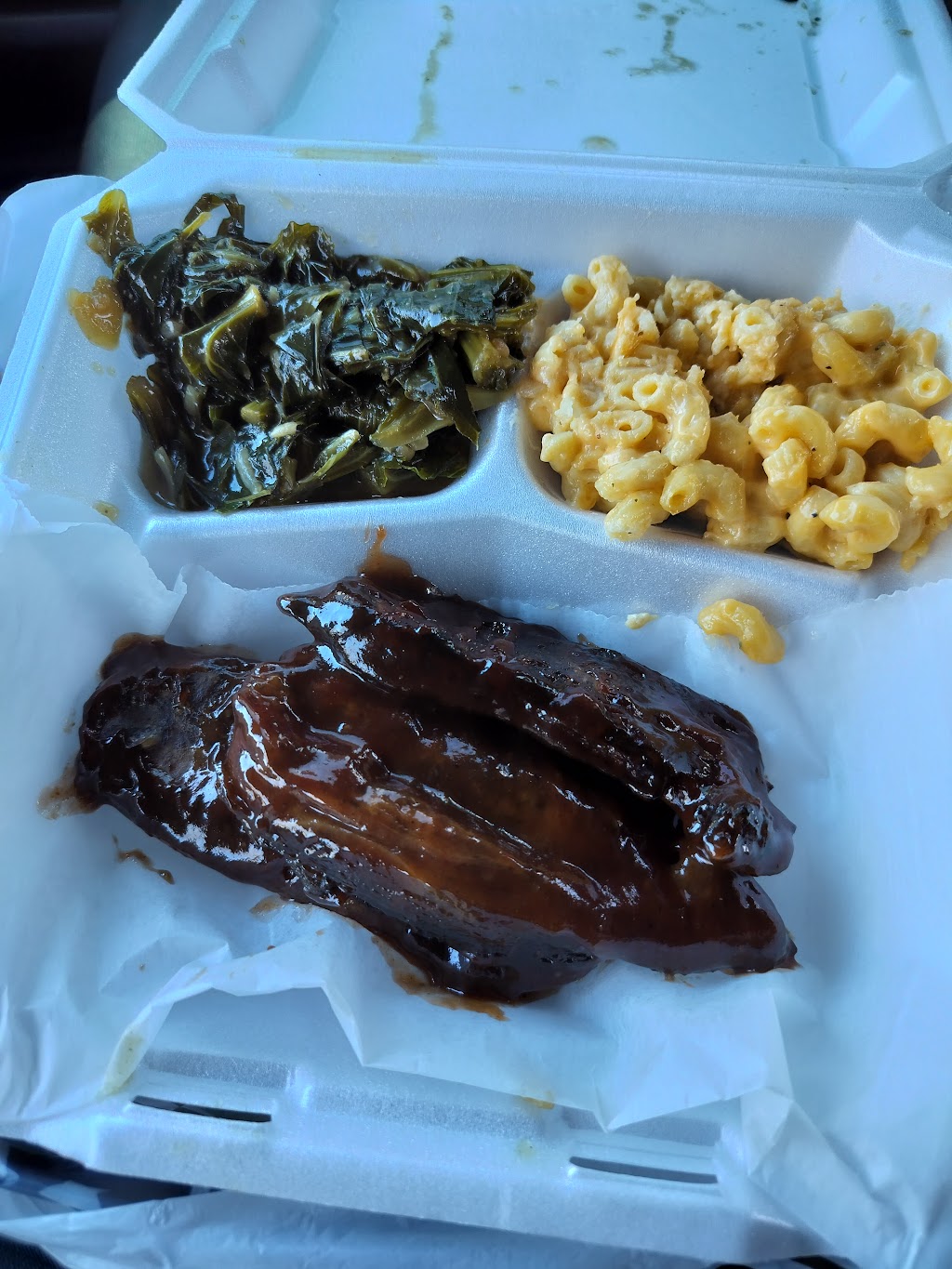 Sharlenes Kitchen | restaurant | 2920 Wilson Ave, Campbell, OH 44405, USA | 2343607104 OR +1 234-360-7104