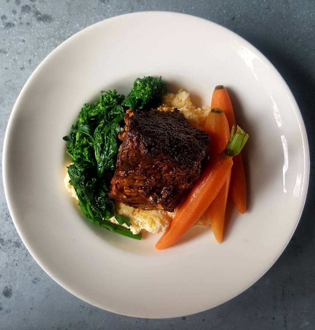 Hanks | restaurant | 151 Petaluma Blvd S #123, Petaluma, CA 94952, USA | 7079817852 OR +1 707-981-7852