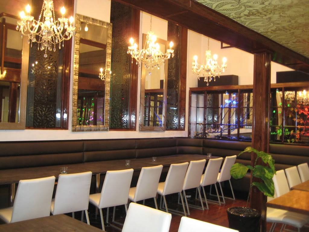 ExotiQua | restaurant | 215 Rue Victoria, Salaberry-de-Valleyfield, QC J6T 1A8, Canada | 4503775553 OR +1 450-377-5553