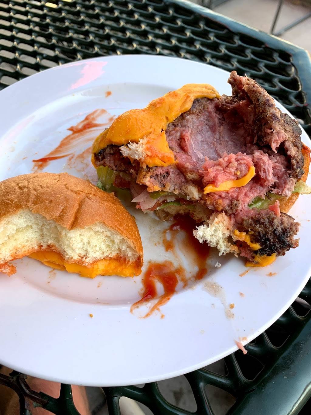 Full House Bar | restaurant | 4272 S Broadway, Englewood, CO 80113, USA | 7204854494 OR +1 720-485-4494