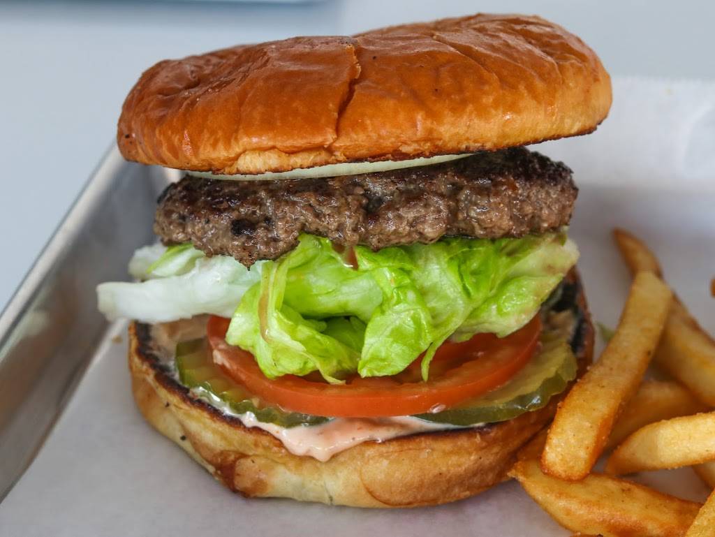 Johnnyss Greek & Burger Bar | restaurant | 4975 S Alma School Rd, Chandler, AZ 85248, USA | 4805341884 OR +1 480-534-1884