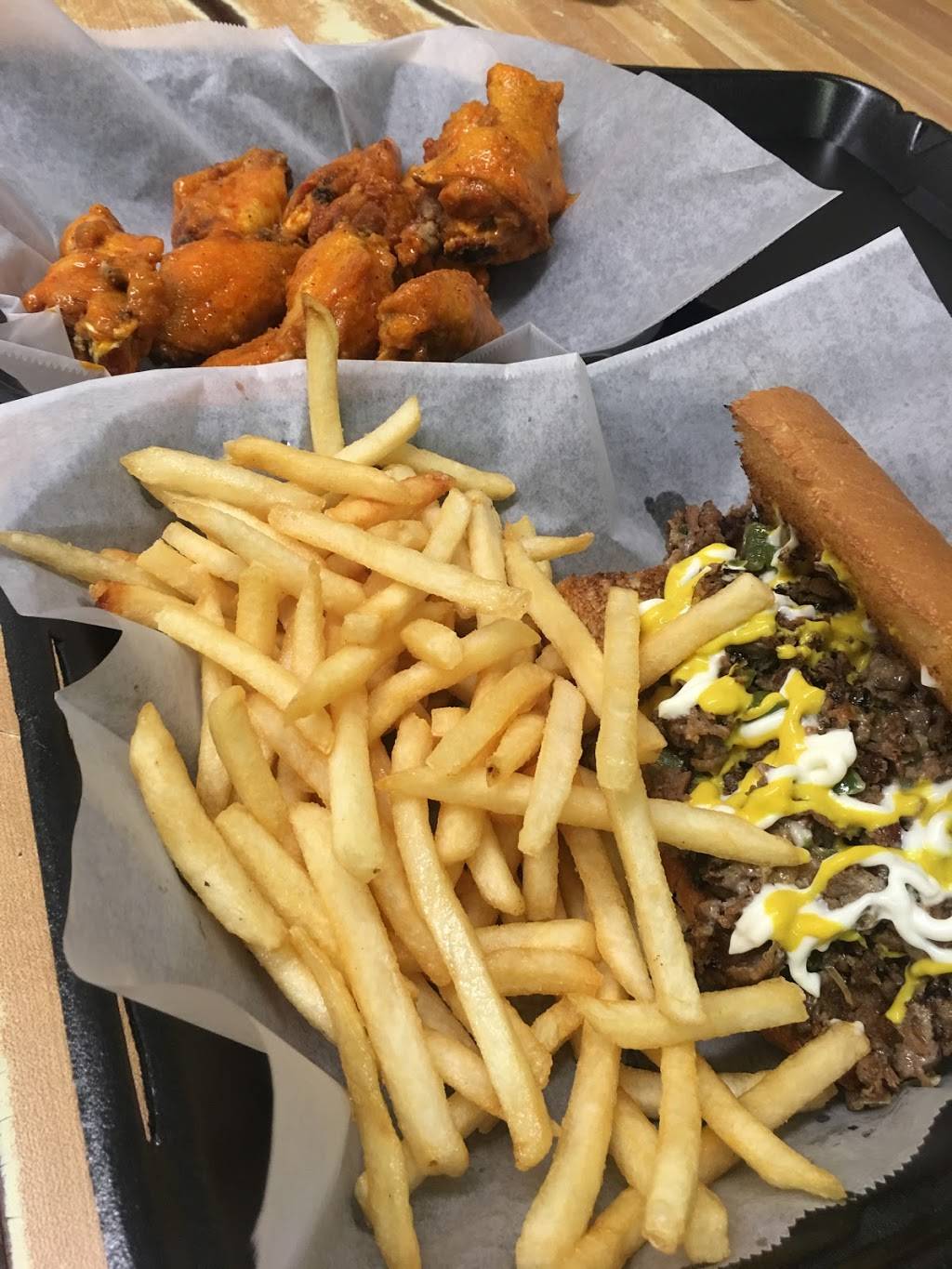 Neighbors Pizza | restaurant | 1112 Derbyshire Rd, Holly Hill, FL 32117, USA | 3862534411 OR +1 386-253-4411