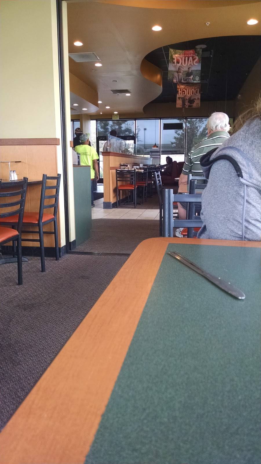 Round Table Pizza | meal delivery | 2630 S Tracy Blvd #1140, Tracy, CA 95376, USA | 2098338300 OR +1 209-833-8300