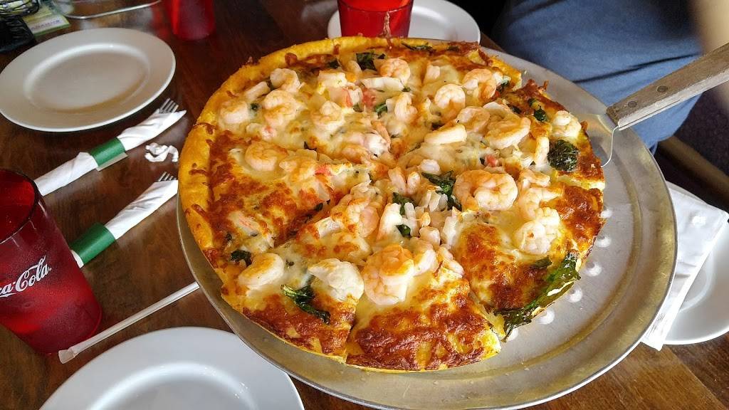 Angelos Pizza | restaurant | 13715 Madison Ave, Lakewood, OH 44107, USA | 2162210440 OR +1 216-221-0440