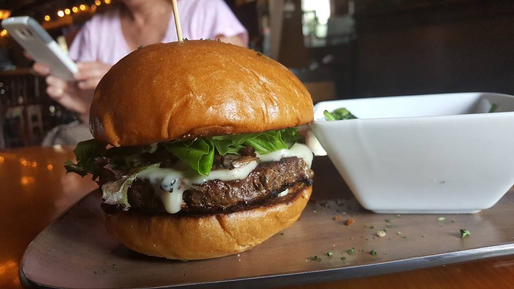 Teak Restaurant | restaurant | 6400 Time Square Ave, Orlando, FL 32835, USA | 4073135111 OR +1 407-313-5111