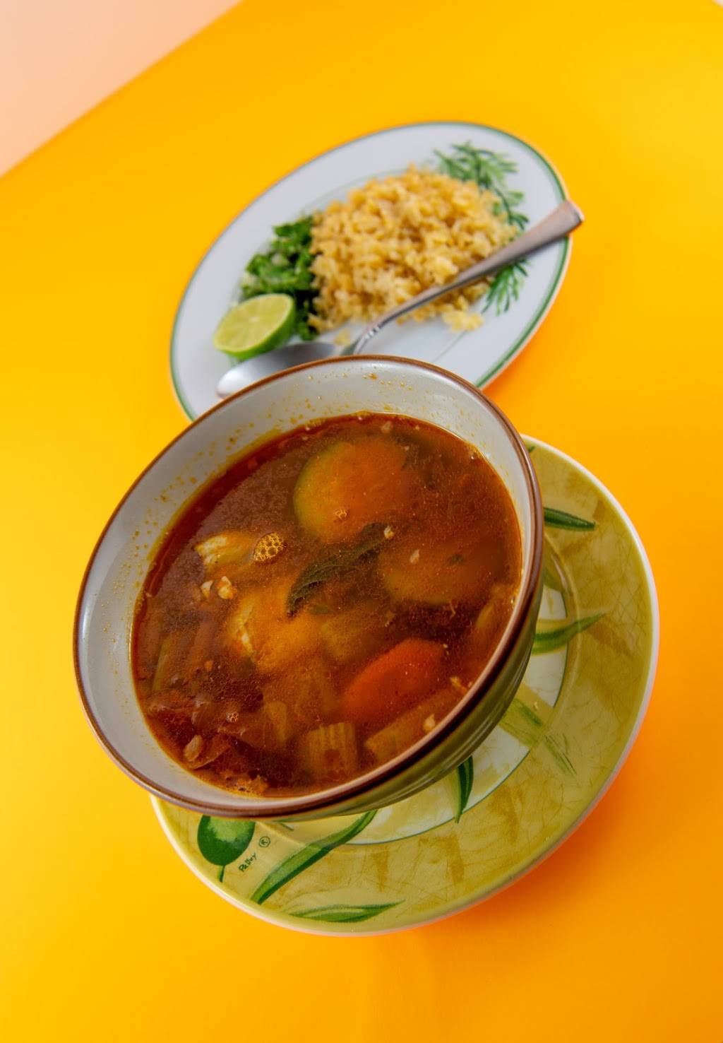 La Chelita Kitchen & Market | restaurant | 13991 Prairie Ave, Hawthorne, CA 90250, USA | 3109783060 OR +1 310-978-3060