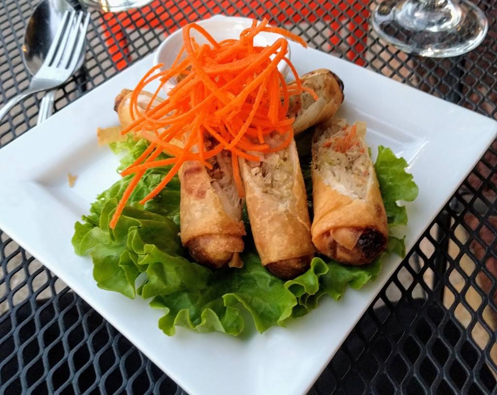 Mango Thai Cuisine | restaurant | 610 Selby Ave, St Paul, MN 55102, USA | 6512911414 OR +1 651-291-1414