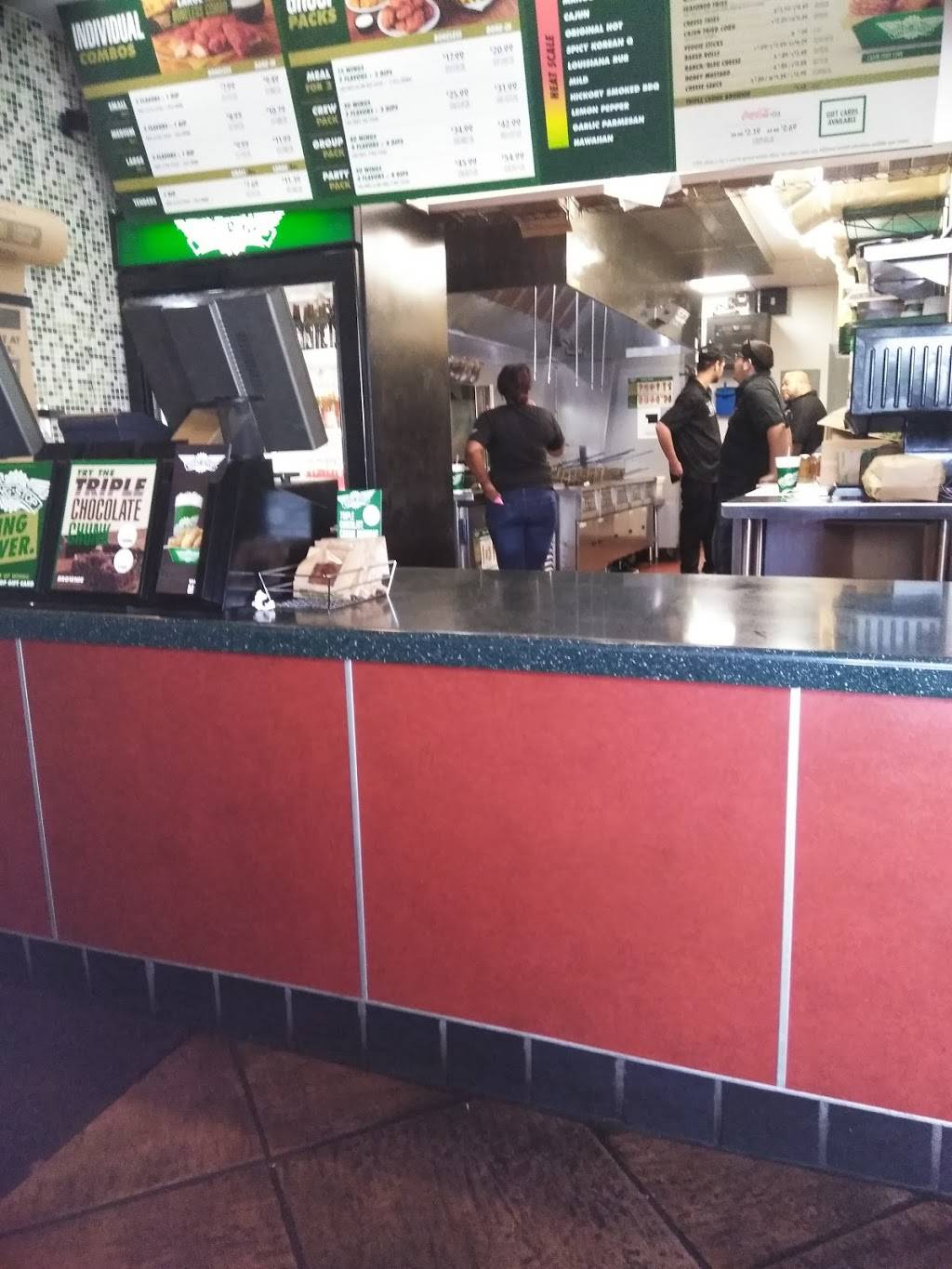 WingStop | restaurant | 10019 N Dale Mabry Hwy, Tampa, FL 33618, USA | 8133743566 OR +1 813-374-3566