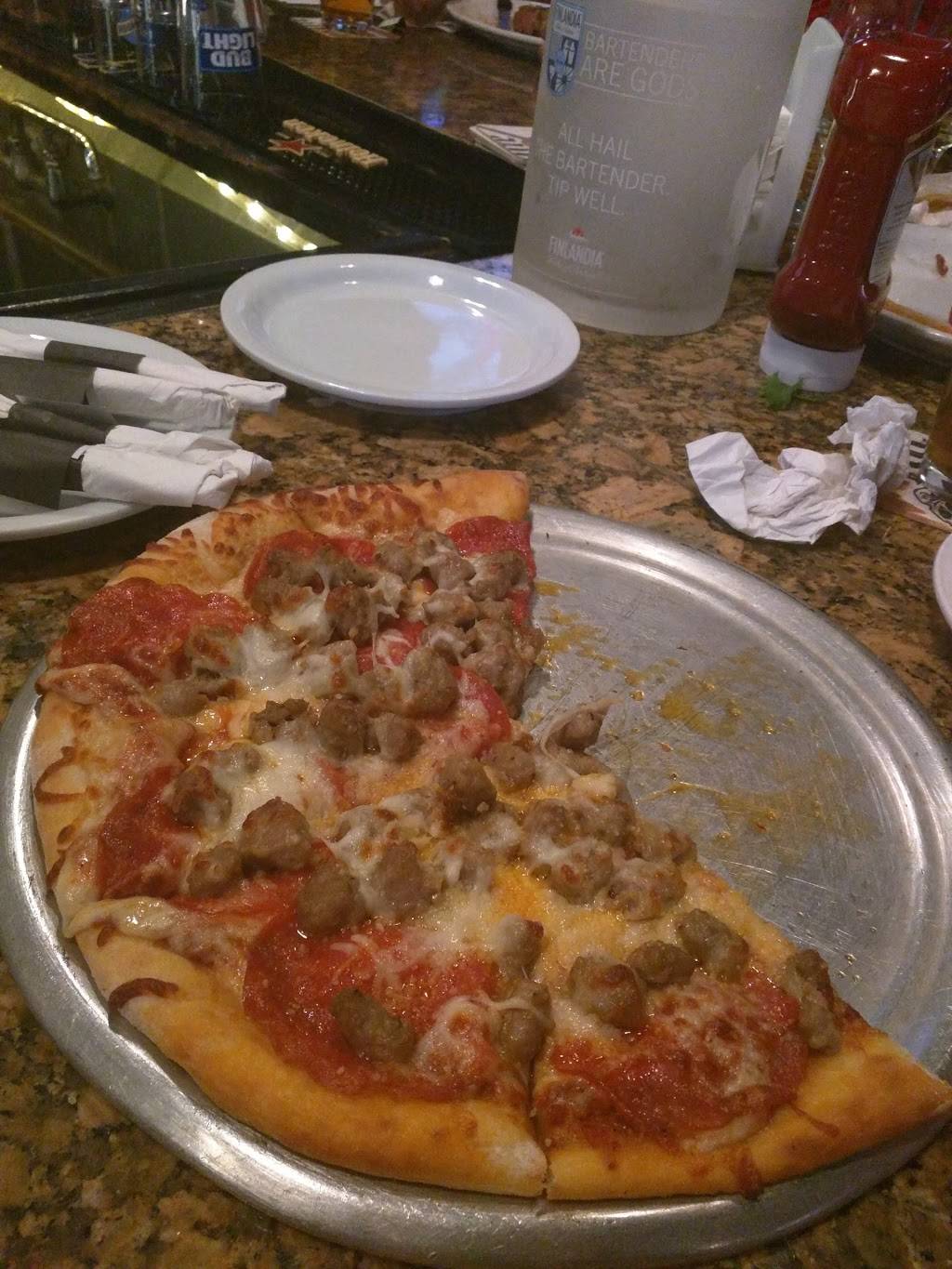 Luckys Pub - Cypress | restaurant | 27126 Northwest Fwy, Cypress, TX 77433, USA | 2817582514 OR +1 281-758-2514