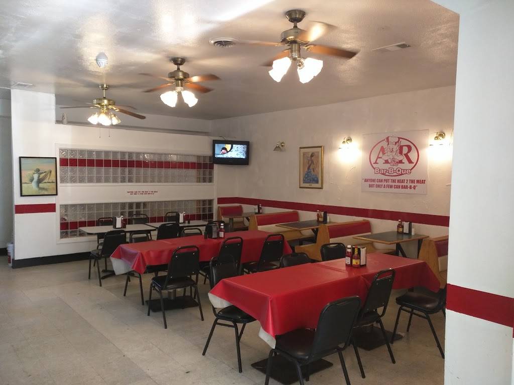 A&R Bar-B-Que | restaurant | 1802 Elvis Presley Blvd, Memphis, TN 38106, USA | 9017747444 OR +1 901-774-7444