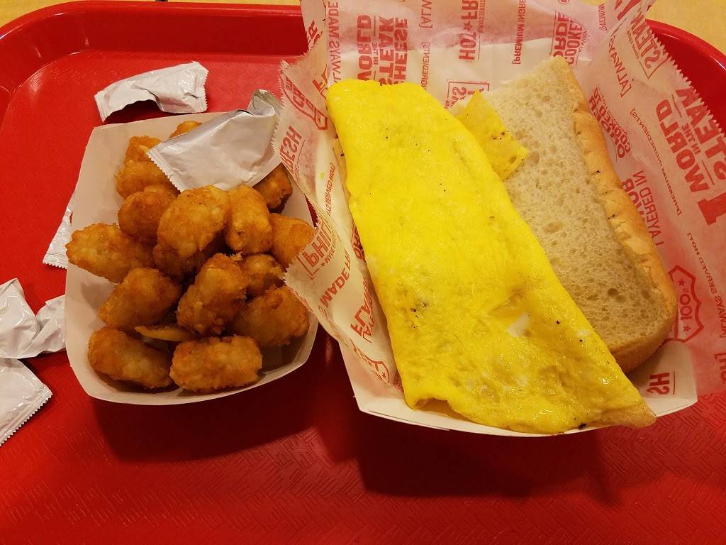 Charleys Philly Steaks | restaurant | 9710 Airport Blvd, San Antonio, TX 78216, USA | 2108298211 OR +1 210-829-8211